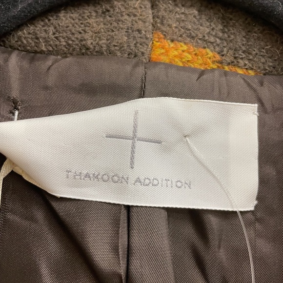 Patchwork Multi-colour Cropped Jacket - Picture 3 of 9